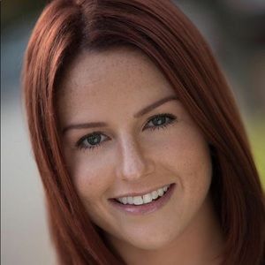 Meet your Posher, Hayley